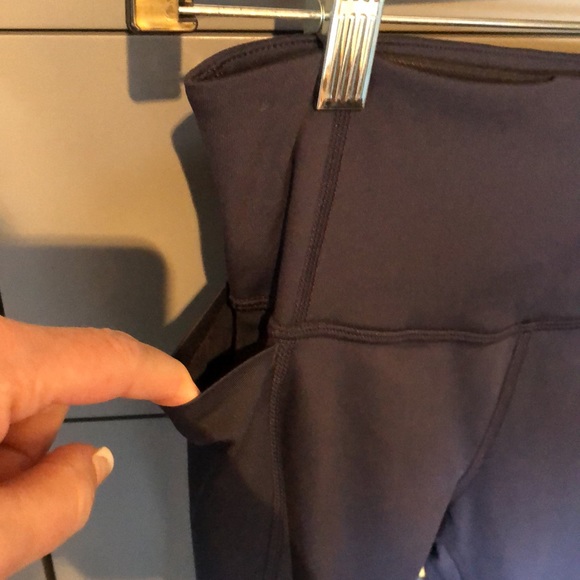 Zella tights size M, side pockets - Picture 2 of 4